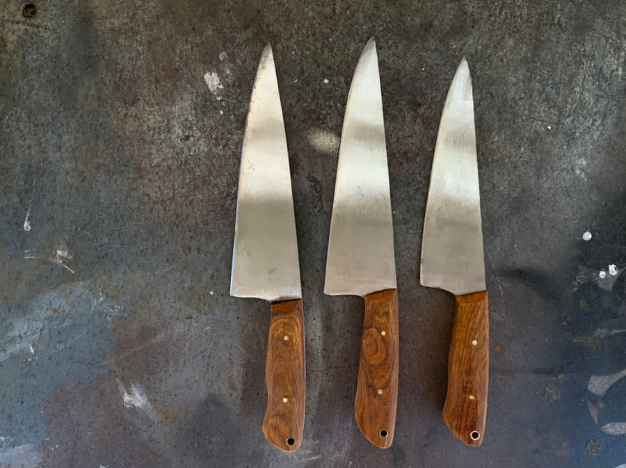 Pogreba Damascus knife