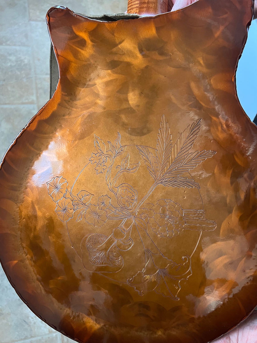 Pogreba guitar